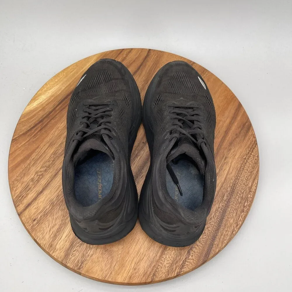 Hoka One One hoka one